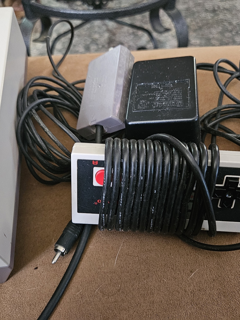 Nintendo Classic Console - Picture 2 of 4